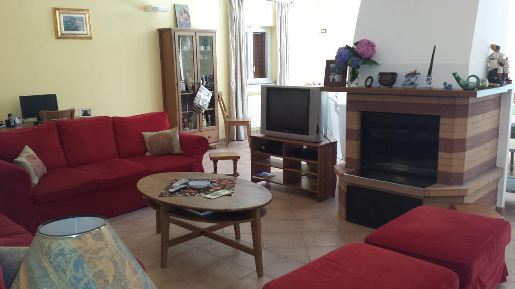 Al Castagno Bed & Breakfast Вико Екуензе Екстериор снимка